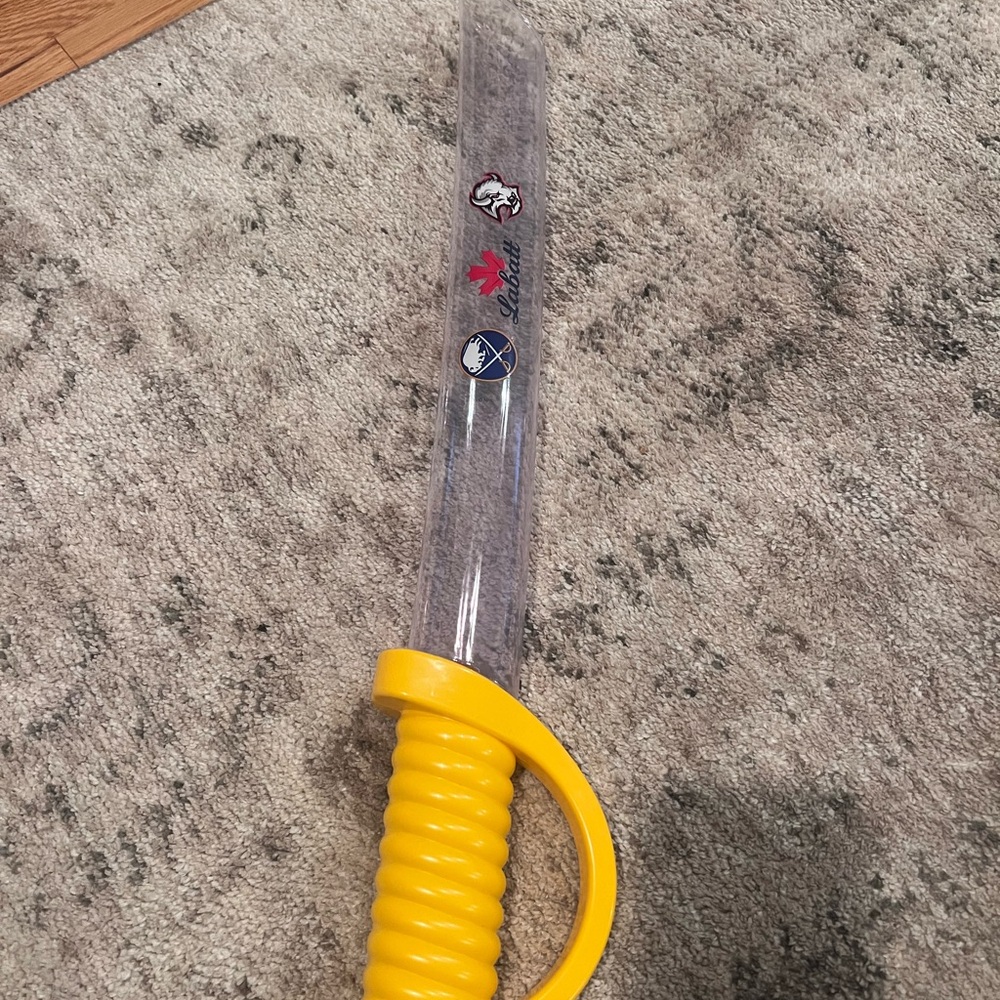 Buffalo Sabres beer sabre Souvenir Sword with Yellow Handle